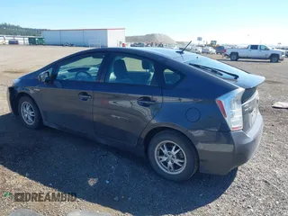 2010 Toyota Prius II with VIN JTDKN3DU6A5147324, listed as a IAAI auction lot 42194780 with 131,000 mi miles and . Bid and sale history available at DreamBid. Image 3.