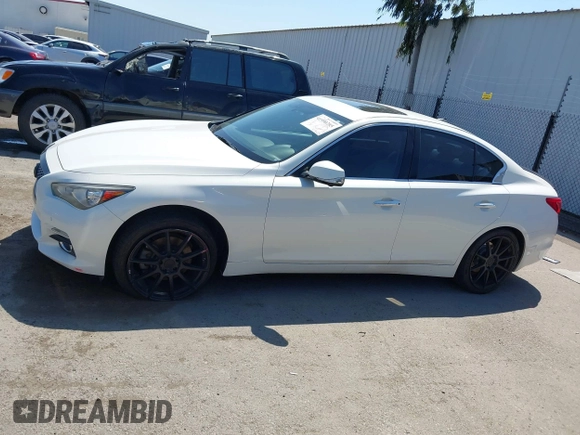 2015 Infiniti Q50 Premium with VIN JN1BV7AP8FM333176, listed as a IAAI auction lot 41990285 with 160,458 mi miles. Bid and sale history available at carsss.com. Image 15.