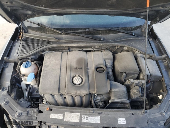 2012 Volkswagen Passat SE with VIN 1VWBH7A31CC108162, listed as a Copart auction lot 49001885 with 104,309 mi miles and Salvage Title. Bid and sale history available at carsss.com. Image 11.