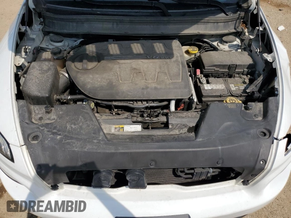 2016 Jeep Cherokee Latitude z VIN 1C4PJMCS2GW220912, wystawiony jako Copart lot #60534175 z przebiegiem 182 682 mil mil oraz Szkoda całkowita • Salvage title. Historia ofert i sprzedaży dostępna na DreamBid. Obrazek 11.