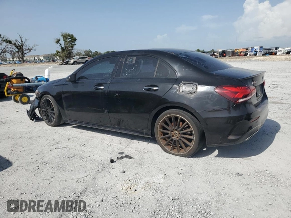2019 Mercedes-Benz A 220 with VIN WDD3G4EB4KW022776, listed as a Copart auction lot 60233695 with Not provided miles and Clean title. Bid and sale history available at DreamBid. Image 2.