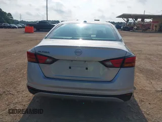 2025 Nissan Altima SV z VIN 1N4BL4DV6SN378171, wystawiony jako IAAI lot #42408449 z przebiegiem 5 405 mil mil oraz . Historia ofert i sprzedaży dostępna na DreamBid. Obrazek 17.