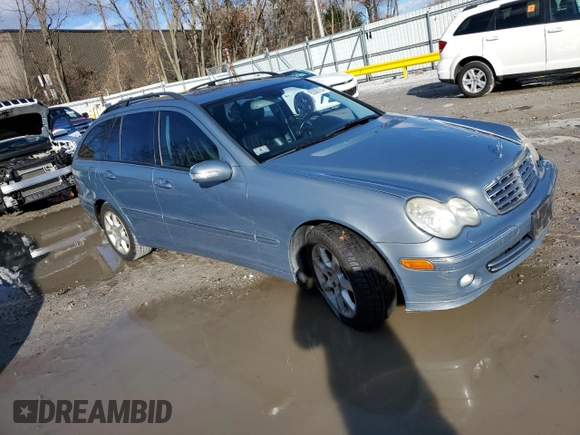 2005 Mercedes-Benz C 240 z VIN WDBRH81J05F552977, wystawiony jako Copart lot #85506104 z przebiegiem 185 373 mil mil oraz Tytuł czysty. Historia ofert i sprzedaży dostępna na DreamBid. Obrazek 4.