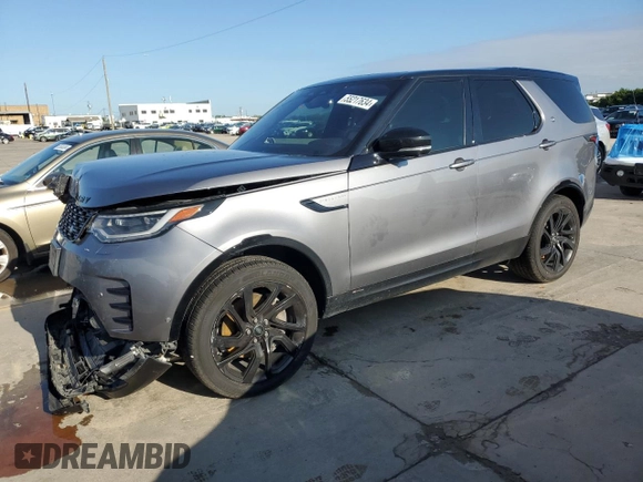 2021 Land Rover Discovery S R-Dynamic with VIN SALRT2RX9M2450050, listed as a Copart auction lot 55217634 with 56,451 mi miles and Salvage Title. Bid and sale history available at carsss.com. Image 1.