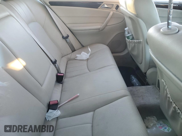 2007 Mercedes-Benz C 280 Luxury z VIN WDBRF92H07F908967, wystawiony jako Copart lot #57304005 z przebiegiem Nie podano mil oraz Nie do naprawy • Non repairable. Historia ofert i sprzedaży dostępna na DreamBid. Obrazek 11.