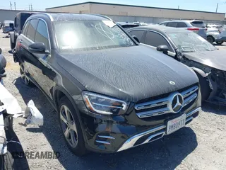 2022 Mercedes-Benz GLC 300 with VIN W1N0G8DB2NV349542, listed as a IAAI auction lot 42544393 with 50,941 mi miles and . Bid and sale history available at DreamBid. Image 1.