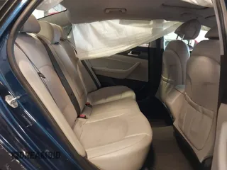 2017 Hyundai Sonata Sport z VIN 5NPE34AF2HH548393, wystawiony jako IAAI lot #41066745 z przebiegiem 105 818 mil mil oraz . Historia ofert i sprzedaży dostępna na DreamBid. Obrazek 8.