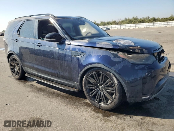 2017 Land Rover Discovery HSE Luxury with VIN SALRHBBV4HA039497, listed as a Copart auction lot 76072954 with Not Provided miles and Salvage Title. Bid and sale history available at carsss.com. Image 4.