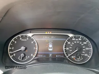 2021 Nissan Altima SV with VIN 1N4BL4DVXMN416889, listed as a Copart auction lot 58020005 with 14,440 mi miles and Salvage title. Bid and sale history available at DreamBid. Image 9.