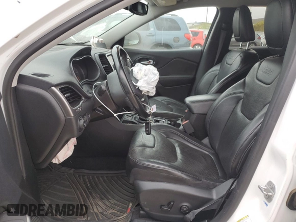 2019 Jeep Cherokee Limited с VIN 1C4PJLDB1KD416188, выставлен на аукционе Copart как лот 79232114 с пробегом 103 372 миль миль и Списание • Salvage title. История ставок и продаж доступна на DreamBid. Изображение 7.
