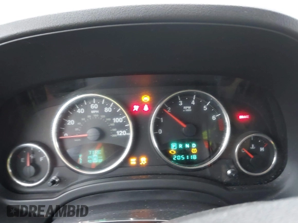 2009 Jeep Patriot z VIN 1J8FT48B39D184279, wystawiony jako IAAI lot #41580351 z przebiegiem 205 118 mil mil oraz . Historia ofert i sprzedaży dostępna na DreamBid. Obrazek 7.
