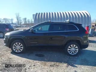 2017 Jeep Cherokee Overland с VIN 1C4PJMJS7HW545205, выставлен на аукционе IAAI как лот 42059054 с пробегом 158 088 миль миль и . История ставок и продаж доступна на DreamBid. Изображение 14.
