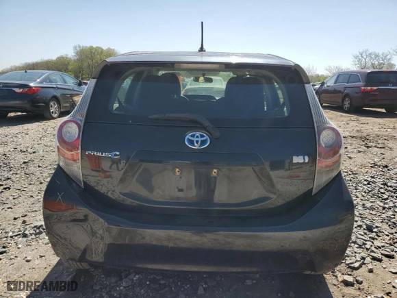 2014 Toyota Prius c One with VIN JTDKDTB39E1562504, listed as a Copart auction lot 52150365 with 195,052 mi miles and Salvage Title. Bid and sale history available at carsss.com. Image 6.