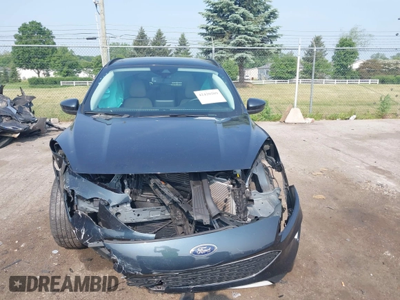 2022 Ford Escape Titanium with VIN 1FMCU9J93NUB50196, listed as a IAAI auction lot 42420209 with 22,210 mi miles and . Bid and sale history available at DreamBid. Image 13.
