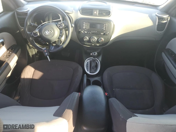 2014 Kia Soul with VIN KNDJN2A27E7743495, listed as a Copart auction lot 77397004 with 111,617 mi miles and Salvage Title. Bid and sale history available at carsss.com. Image 8.