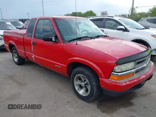 2003 Chevrolet S-10 LS with VIN 1GCCS19X838290264, listed as a IAAI auction lot 42140888 with 134,963 mi miles and . Bid and sale history available at DreamBid. Image 1.