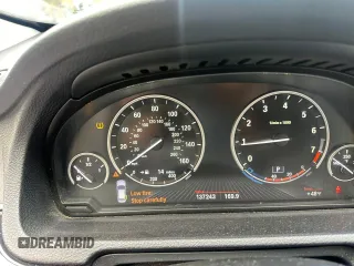 2013 BMW 5 Series GT 535i xDrive with VIN WBASP2C55DC339300, listed as a Copart auction lot 76732504 with 137,243 mi miles and Clean Title. Bid and sale history available at carsss.com. Image 8.