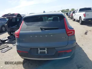2021 Volvo XC40 Momentum z VIN YV4162UK4M2477791, wystawiony jako IAAI lot #41838849 z przebiegiem 25 944 mil mil oraz . Historia ofert i sprzedaży dostępna na DreamBid. Obrazek 16.