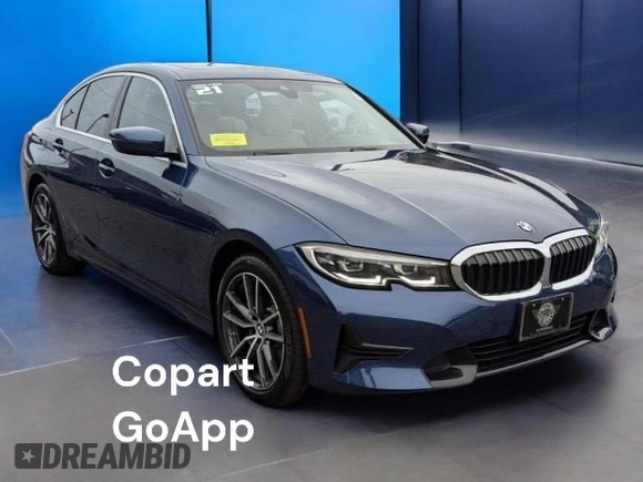 2021 BMW 3 Series 330i xDrive with VIN WBA5R7C05MFL07XXX, listed as a Copart auction lot 48625465 with 33,325 mi miles and Clean Title. Bid and sale history available at carsss.com. Image 1.