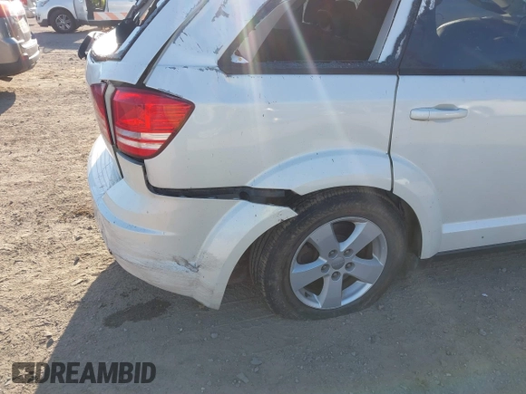 2016 Dodge Journey American Value with VIN 3C4PDCAB5GT151997, listed as a IAAI auction lot 41771583 with Not Provided miles and . Bid and sale history available at DreamBid. Image 15.