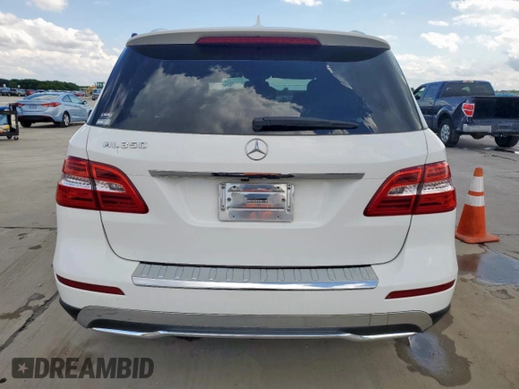 2015 Mercedes-Benz M 350 with VIN 4JGDA5JBXFA507272, listed as a Copart auction lot 51022775 with 121,315 mi miles and Clean title. Bid and sale history available at DreamBid. Image 6.