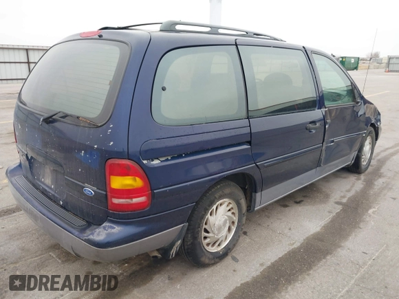 1995 Ford Windstar GL z VIN 2FMDA5149SBC55420, wystawiony jako IAAI lot #42068228 z przebiegiem 187 824 mil mil oraz . Historia ofert i sprzedaży dostępna na DreamBid. Obrazek 4.