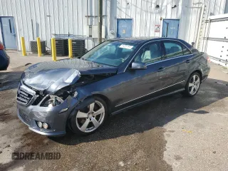2010 Mercedes-Benz E 350 Luxury с VIN WDDHF5GB4AA249618, выставлен на аукционе Copart как лот 51251165 с пробегом 128 708 миль миль и Списание • Salvage title. История ставок и продаж доступна на DreamBid. Изображение 1.