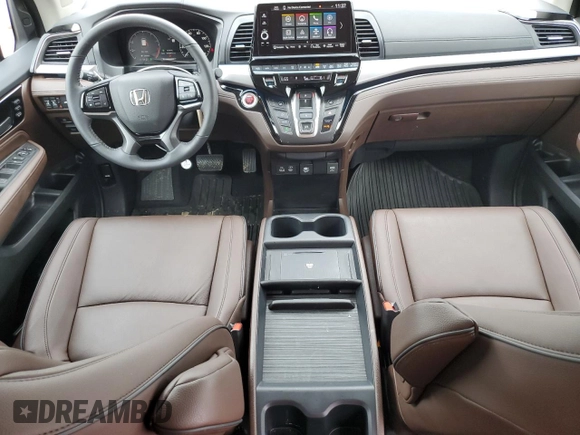 2025 Honda Odyssey Touring with VIN 5FNRL6H8XSB039033, listed as a Copart auction lot 56111255 with 4,842 mi miles and Salvage title. Bid and sale history available at DreamBid. Image 8.