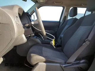 2016 Jeep Patriot Sport z VIN 1C4NJPBA0GD505766, wystawiony jako Copart lot #46627555 z przebiegiem 87 959 mil mil oraz Szkoda całkowita • Salvage title. Historia ofert i sprzedaży dostępna na DreamBid. Obrazek 7.