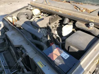 2006 Hummer H2 with VIN 5GRGN23U96H100245, listed as a Copart auction lot 85813544 with 0 mi miles and Salvage Title. Bid and sale history available at carsss.com. Image 13.