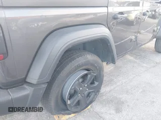 2018 Jeep Wrangler Unlimited Sport S z VIN 1C4HJXDN5JW206475, wystawiony jako IAAI lot #41359976 z przebiegiem Nie podano mil oraz . Historia ofert i sprzedaży dostępna na DreamBid. Obrazek 6.
