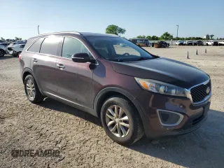 2016 Kia Sorento L with VIN 5XYPG4A39GG047719, listed as a Copart auction lot 52496625 with 135,632 mi miles and Clean Title. Bid and sale history available at carsss.com. Image 4.