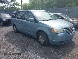 2008 Chrysler Town & Country Touring with VIN 2A8HR54P98R786789, listed as a IAAI auction lot 42360982 with 100,392 mi miles and . Bid and sale history available at DreamBid. Image 1.