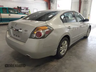2010 Nissan Altima 2.5 S with VIN 1N4AL2AP2AN549504, listed as a IAAI auction lot 42157447 with 205,094 mi miles. Bid and sale history available at carsss.com. Image 4.