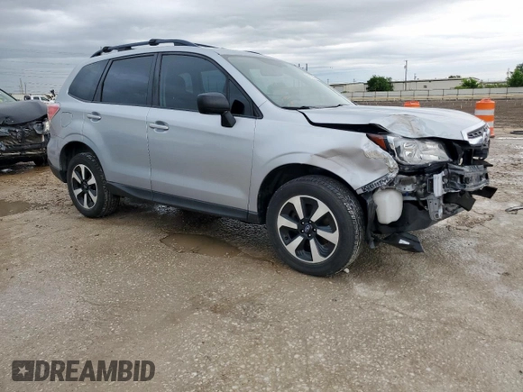 2018 Subaru Forester z VIN JF2SJABC6JH531663, wystawiony jako Copart lot #55807535 z przebiegiem 129 692 mil mil oraz Szkoda całkowita • Salvage title. Historia ofert i sprzedaży dostępna na DreamBid. Obrazek 4.