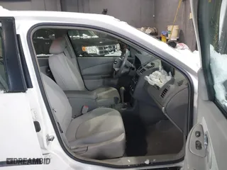 2004 Chevrolet Malibu with VIN 1G1ZS52F24F135055, listed as a IAAI auction lot 41591553 with 51,386 mi miles. Bid and sale history available at carsss.com. Image 5.