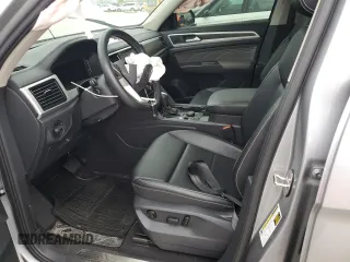 2023 Volkswagen Atlas SE с VIN 1V2KP2CA8PC508003, выставлен на аукционе Copart как лот 51321415 с пробегом 27 772 миль миль и Списание • Salvage title. История ставок и продаж доступна на DreamBid. Изображение 7.