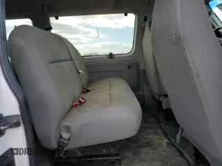 2008 Ford Econoline Passenger XL with VIN 1FBSS31L18DB10545, listed as a Copart auction lot 78082404 with 193,119 mi miles and Clean Title. Bid and sale history available at DreamBid. Image 11.
