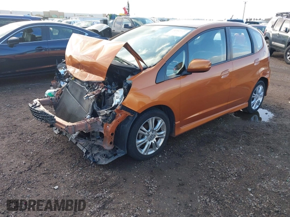 2011 Honda Fit Sport with VIN JHMGE8H57BS006558, listed as a IAAI auction lot 41907022 with 73,328 mi miles and . Bid and sale history available at DreamBid. Image 18.