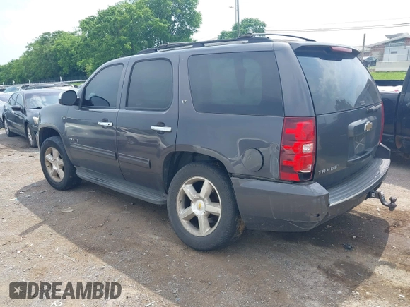 2010 Chevrolet Tahoe LT with VIN 1GNMCBE35AR247803, listed as a IAAI auction lot 42270437 with 264,187 mi miles and . Bid and sale history available at DreamBid. Image 3.