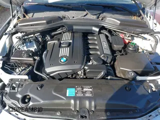 2008 BMW 5 Series 528xi with VIN WBANV13528CZ57466, listed as a IAAI auction lot 41638686 with 152,057 mi miles and . Bid and sale history available at carsss.com. Image 10.