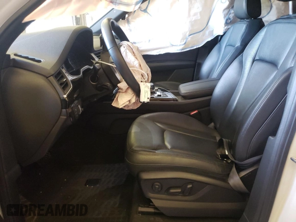 2018 Audi Q7 Premium z VIN WA1AAAF79JD054297, wystawiony jako Copart lot #64131693 z przebiegiem 61 849 mil mil oraz . Historia ofert i sprzedaży dostępna na DreamBid. Obrazek 7.