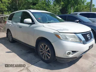 2015 Nissan Pathfinder S z VIN 5N1AR2MN7FC613554, wystawiony jako IAAI lot #42050540 z przebiegiem 204 211 mil mil oraz . Historia ofert i sprzedaży dostępna na DreamBid. Obrazek 1.