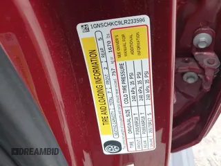 2020 Chevrolet Suburban LT z VIN 1GNSCHKC9LR233596, wystawiony jako IAAI lot #41943325 z przebiegiem 97 515 mil mil oraz . Historia ofert i sprzedaży dostępna na DreamBid. Obrazek 9.