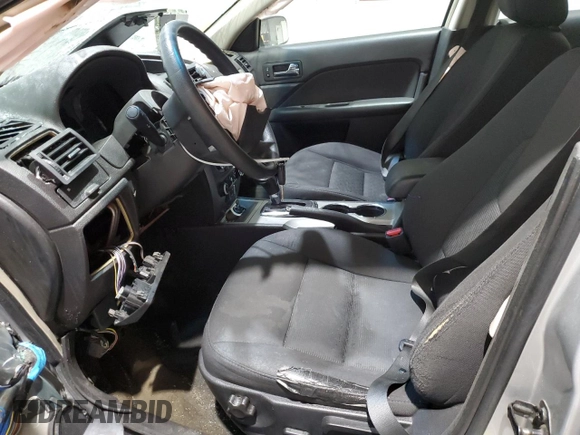 2010 Ford Fusion SE with VIN 3FAHP0HA2AR356436, listed as a Copart auction lot 58396205 with 97,546 mi miles and Salvage title. Bid and sale history available at DreamBid. Image 7.