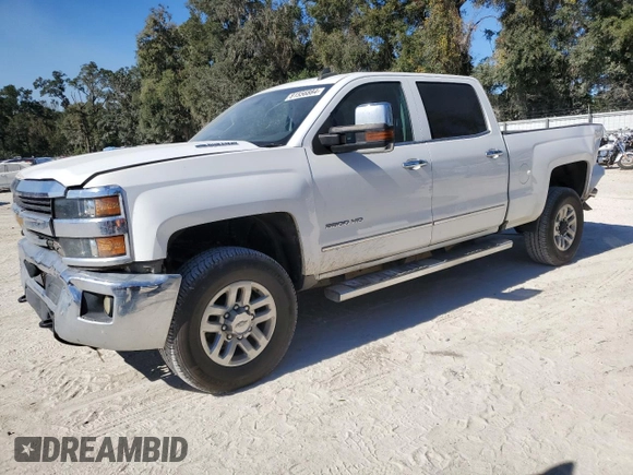 2016 Chevrolet Silverado 3500HD LTZ with VIN 1GC4K0C82GF201435, listed as a Copart auction lot 81556884 with 236,039 mi miles and Salvage Title. Bid and sale history available at carsss.com. Image 1.