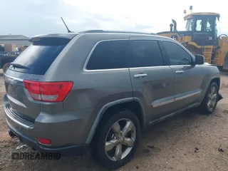 2011 Jeep Grand Cherokee Overland with VIN 1J4RS6GG0BC739582, listed as a IAAI auction lot 42537983 with 137,372 mi miles and . Bid and sale history available at DreamBid. Image 4.