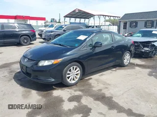 2012 Honda Civic EX z VIN 2HGFG3A89CH513874, wystawiony jako IAAI lot #41938658 z przebiegiem 158 422 mil mil oraz . Historia ofert i sprzedaży dostępna na DreamBid. Obrazek 2.