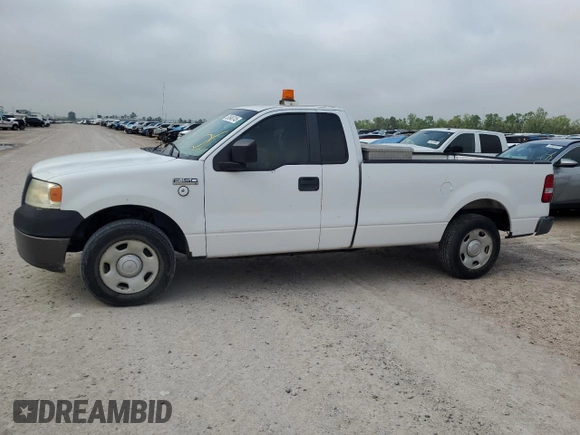 2008 Ford F-150 XL with VIN 1FTRF12228KE32843, listed as a Copart auction lot 50548745 with 172,016 mi miles and Clean title. Bid and sale history available at DreamBid. Image 1.