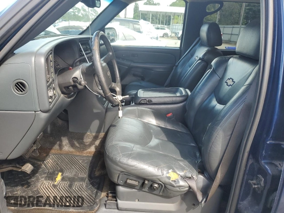 2002 Chevrolet Avalanche with VIN 3GNEK13T52G175796, listed as a Copart auction lot 69728874 with 288,960 mi miles and Clean Title. Bid and sale history available at carsss.com. Image 7.